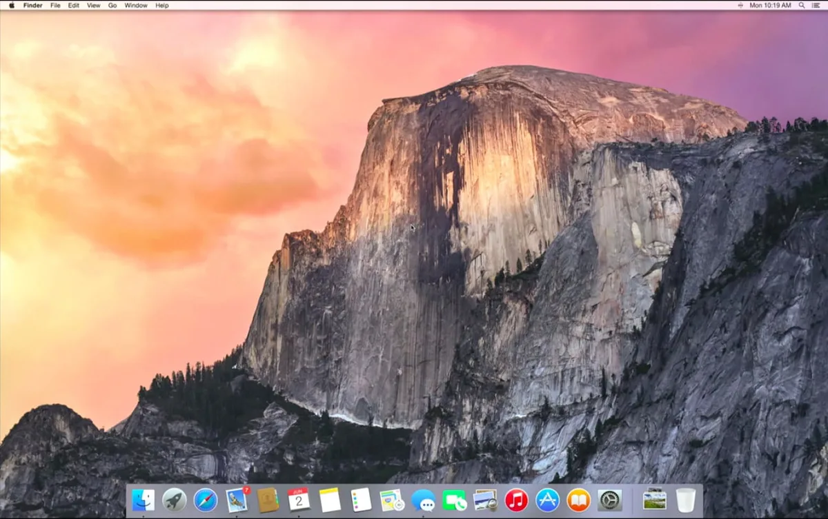 Mac OS X 10.10 Yosemite. Źródło: archive.org